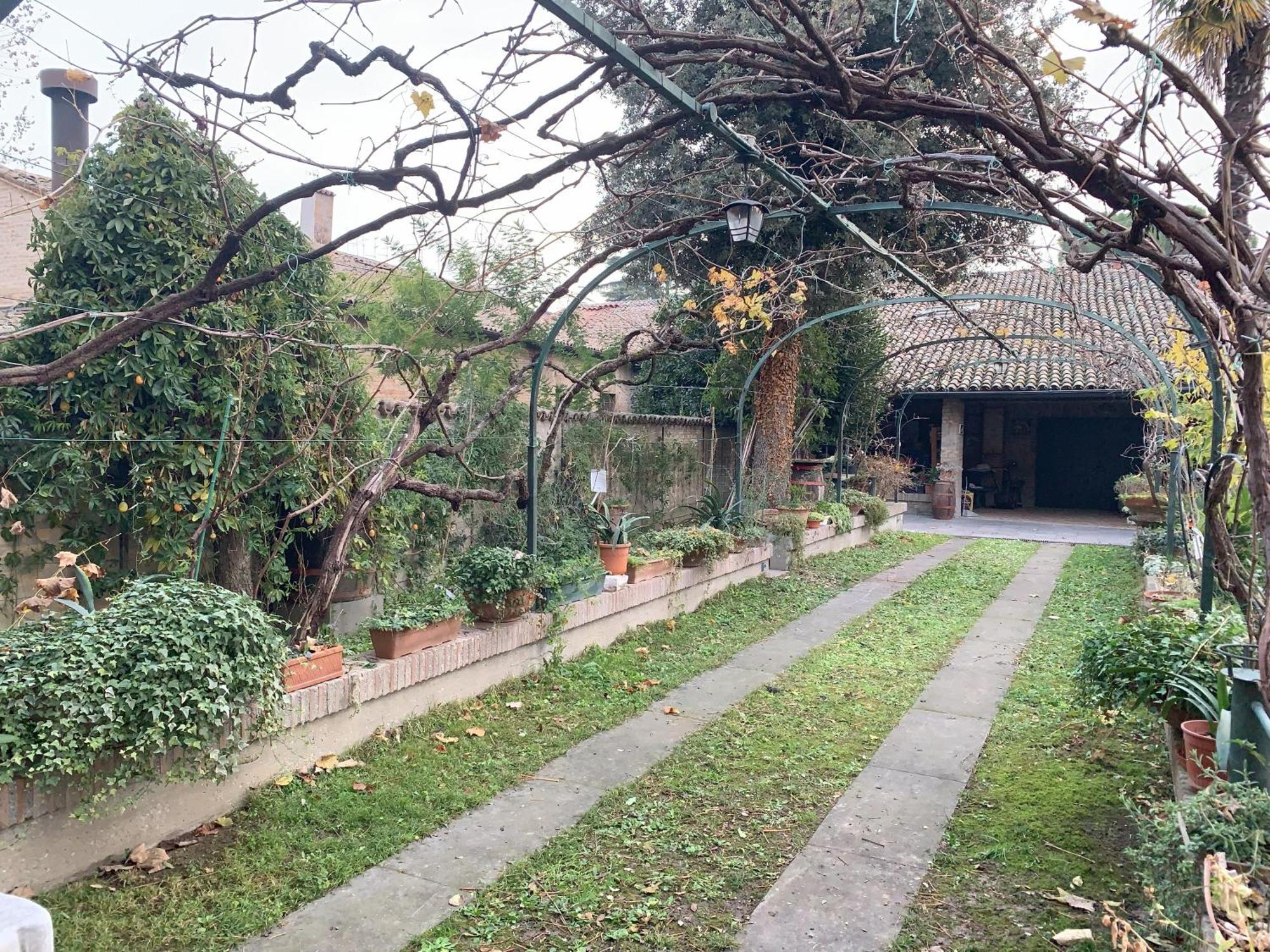 Casa Di Terry Bed & Breakfast Ravenna Bagian luar foto